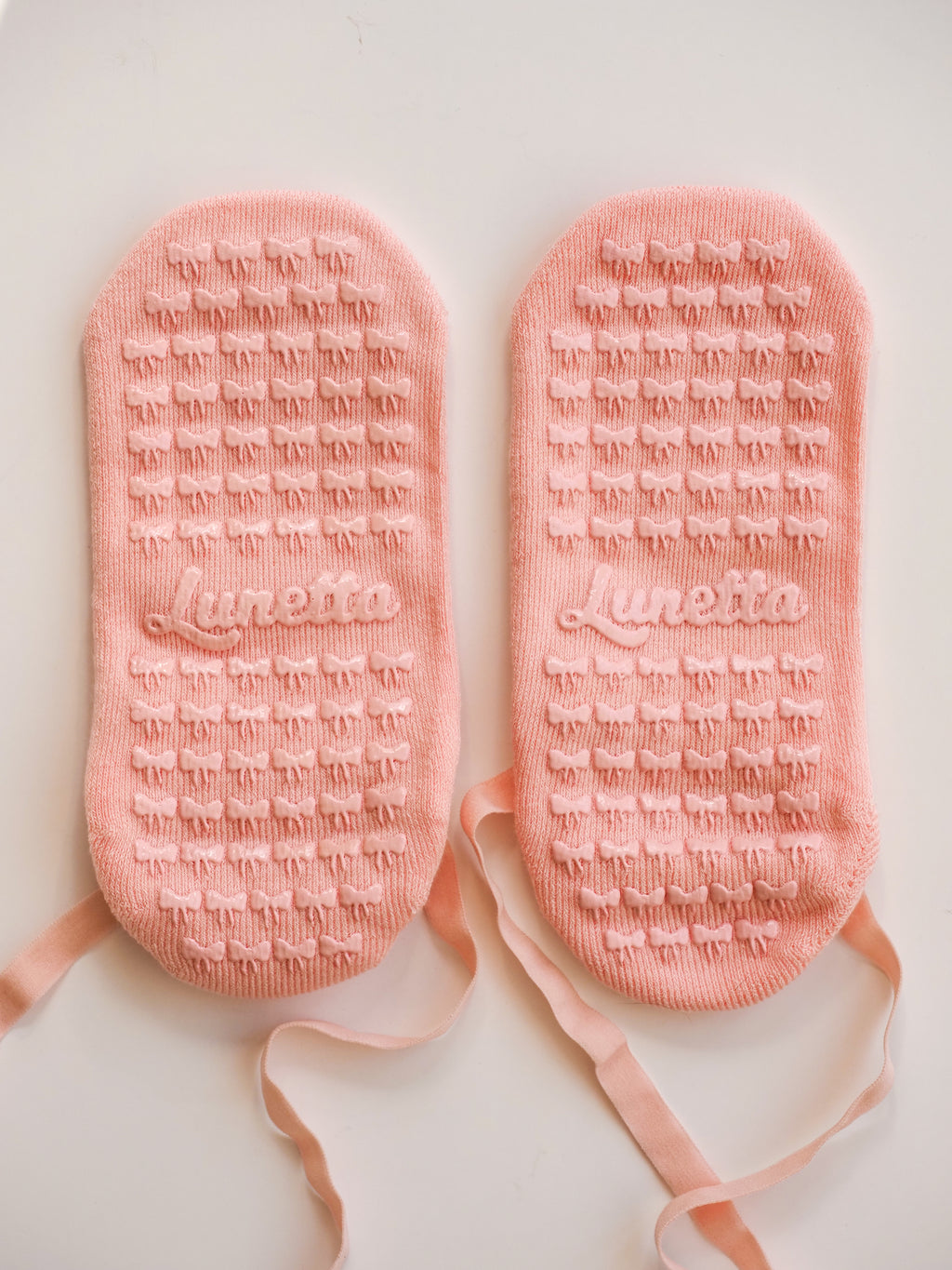 Back of Ballerina Core Blush grip socks