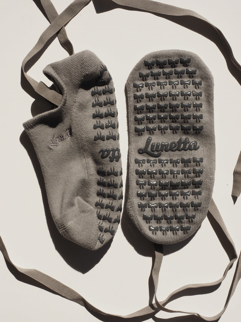 Product shot of Ballet Charcoal grip socks